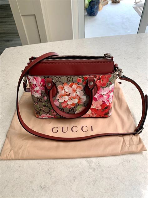 gucci bloom crossbody